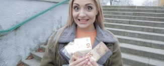 caty-kiss-hot-russian-shows-her-deepest-love