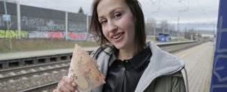 jessika-night-train-station-smoker-gets-fucked