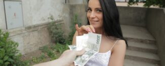 lexi dona flash me your pussy