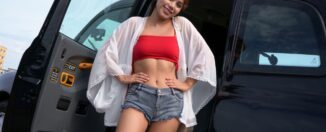 marina gold peruvian fucked doggystyle outside
