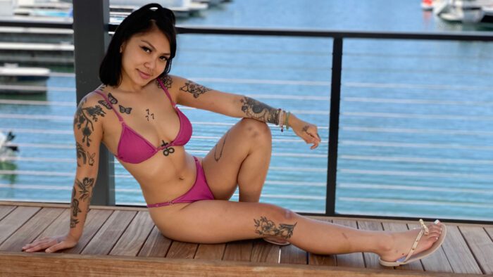 Yummy Cum For Yumi Sin