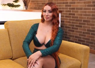 Andrea Castro Debut